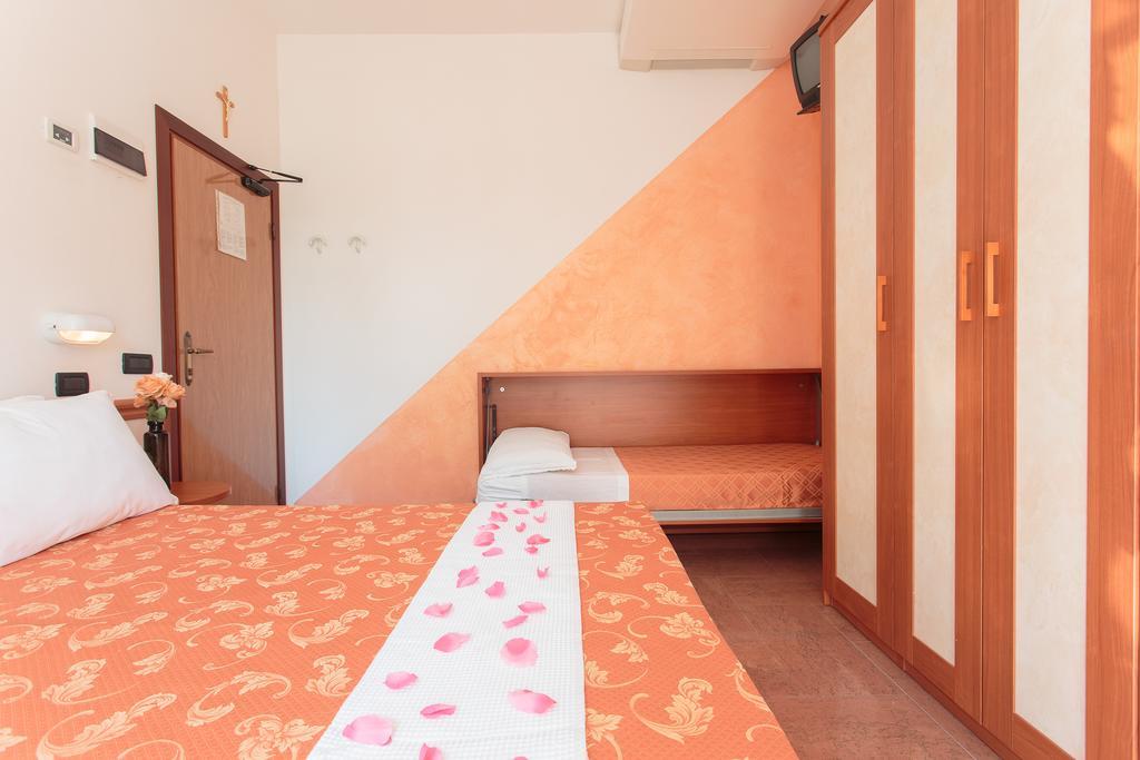 Hotel Garden Bellaria-Igea Marina Exterior foto